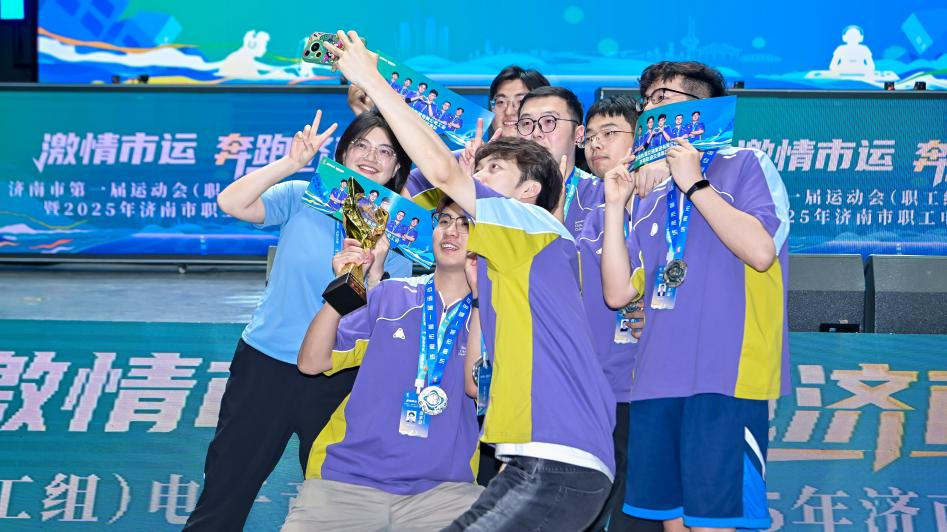 繁而颠簸 繁而颠簸