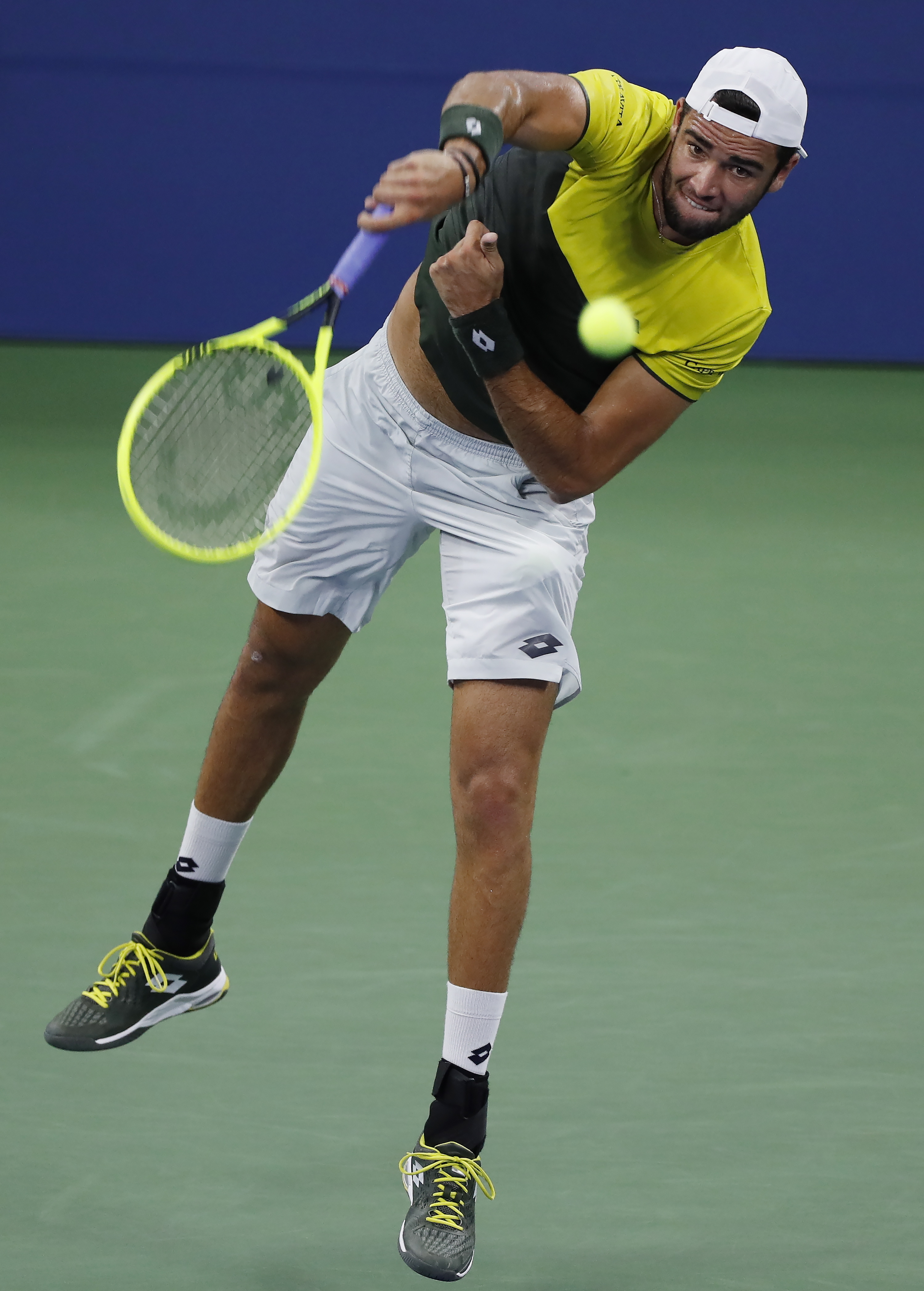 一人引诱 一人引诱