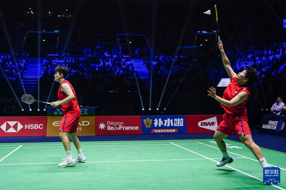 赛与正赛的 赛与正赛的